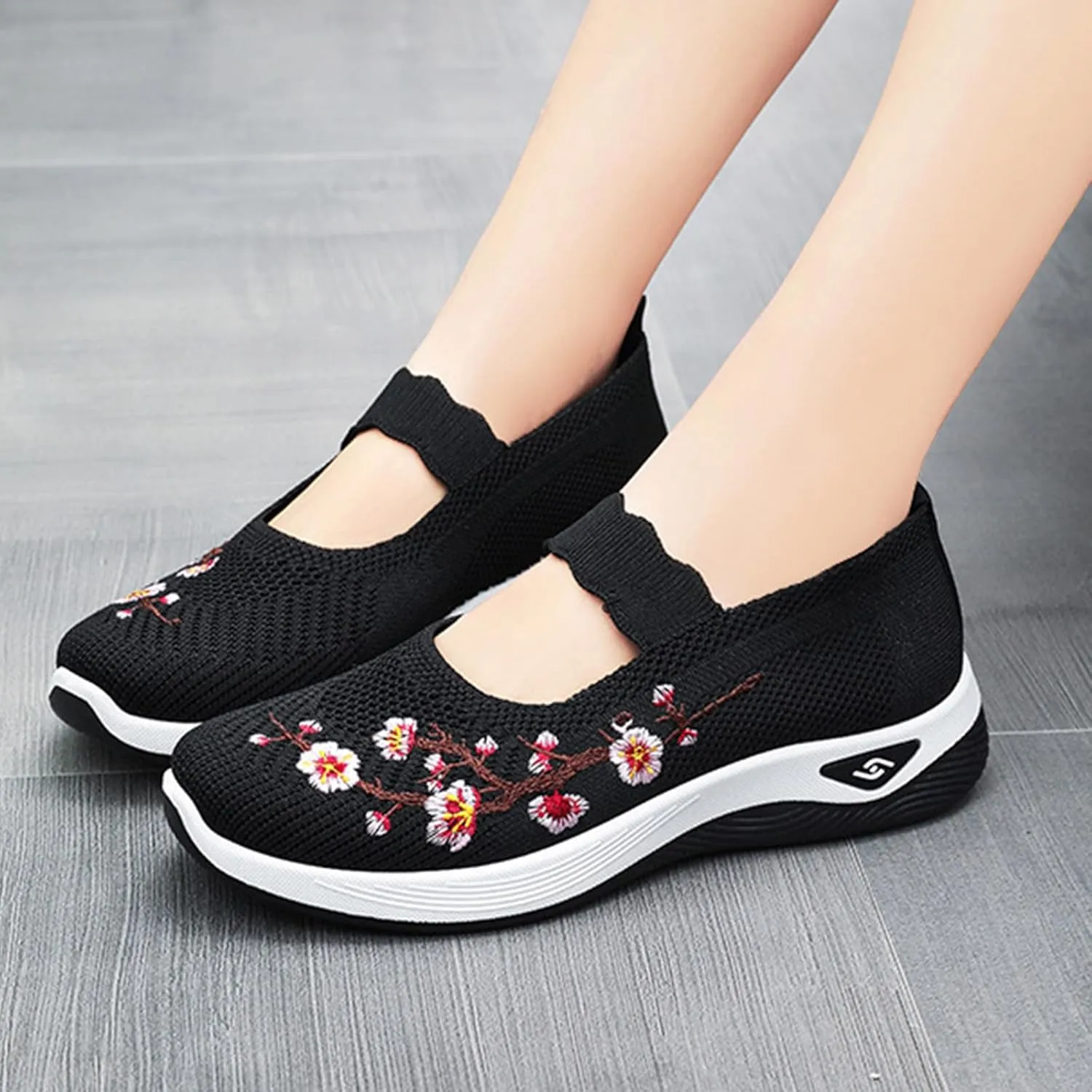 Orthopedic Shoes for Women Fashion Floral Embroidery Walking Shoes Arch Support Mesh Breathable Arch Support Slip-On Light Air Cushion Orthopedic Sneakers Diabetic Shoe