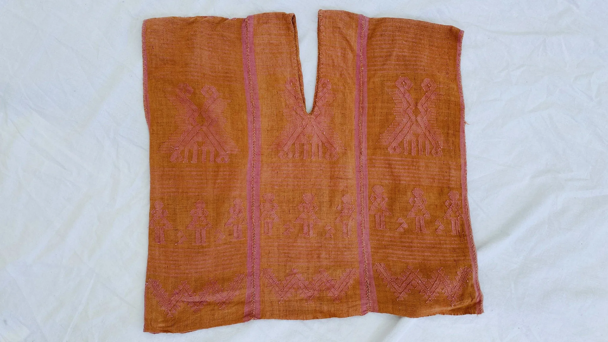 Pinotepa Don Luis Huipil. Silk Brocade. Oaxaca, Mexico. 0063